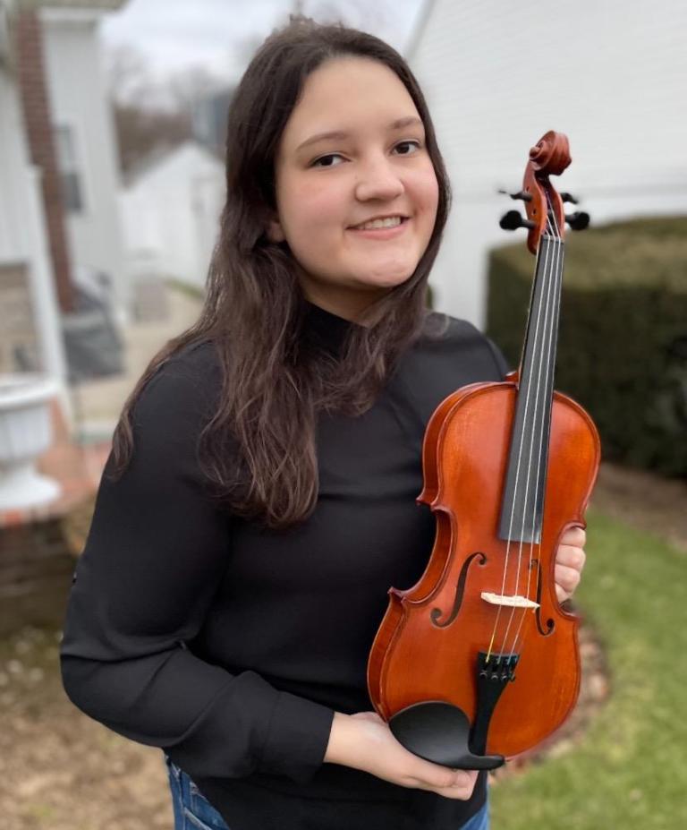 Sewanhaka High School student wins scholarship Sewanhaka High School student wins scholarship