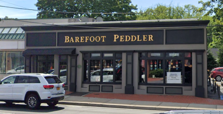 Glen Cove teen struck officer during Barefoot Peddler fight: cops