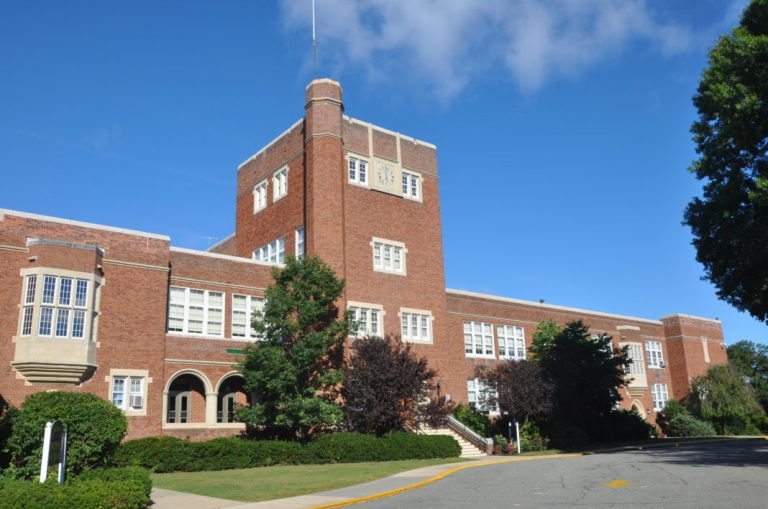 North Shore high schools make top 100 in state North Shore high schools make top 100 in state