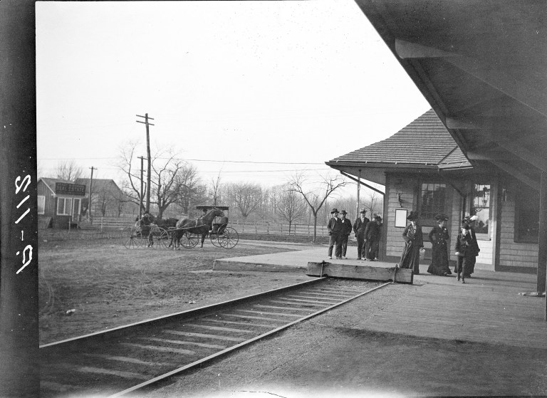 LIRR arrives in 1898 event in Port Washington