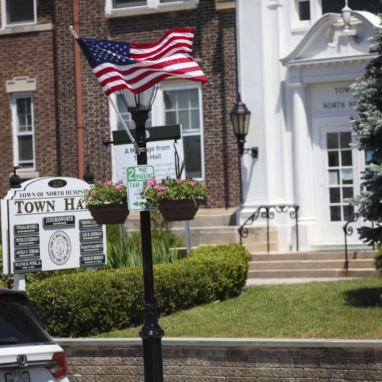 Town of North Hempstead completes beautification projects Town of North Hempstead completes beautification projects