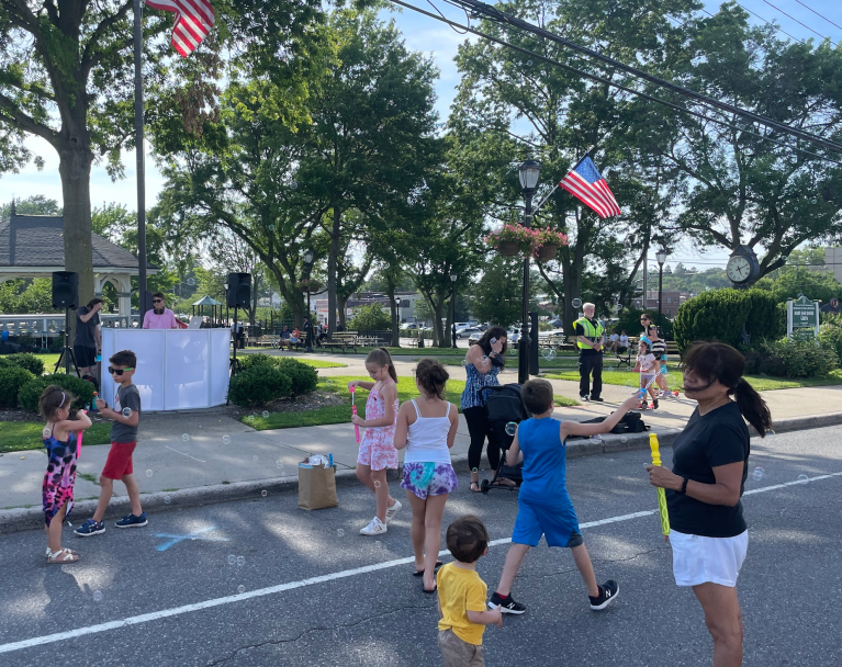 Manhasset Al Fresco postponed to Sunday, Aug. 1
