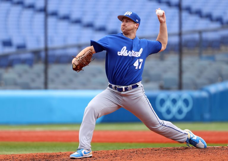 From Herricks to Tokyo, Katz continues to add to impressive resume From Herricks to Tokyo, Katz continues to add to impressive resume