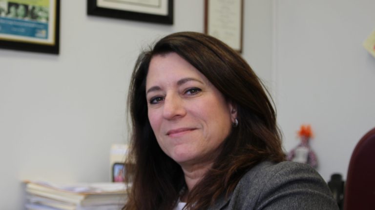 LISA BURCH