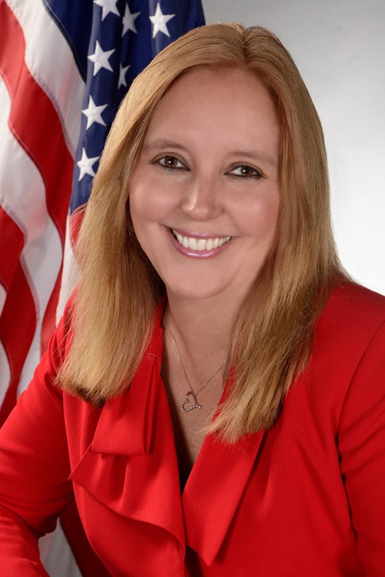 Biography of Delia DeRiggi-Whitton