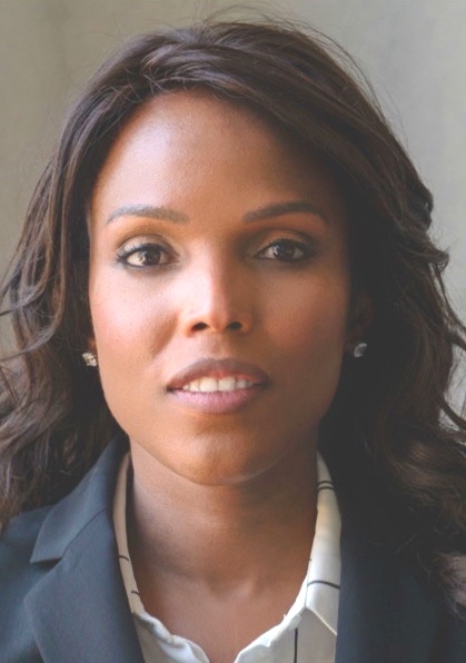 BIO AND HEADSHOT WOMEN OF DISTINC. of Margo Cargill