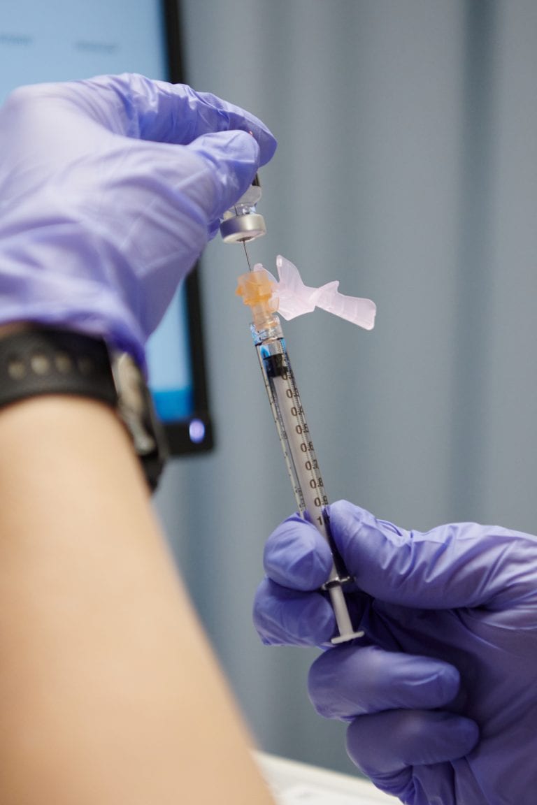 CDC expands booster eligibility for adults, North Shore nears full vaccination CDC expands booster eligibility for adults, North Shore nears full vaccination