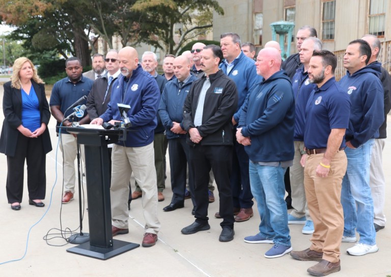 Police union officials demand overhaul of New York bail laws Police union officials demand overhaul of New York bail laws