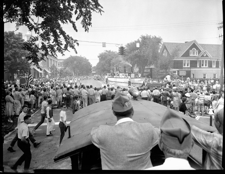 LIU Digitizes Southampton History Museum photo collection