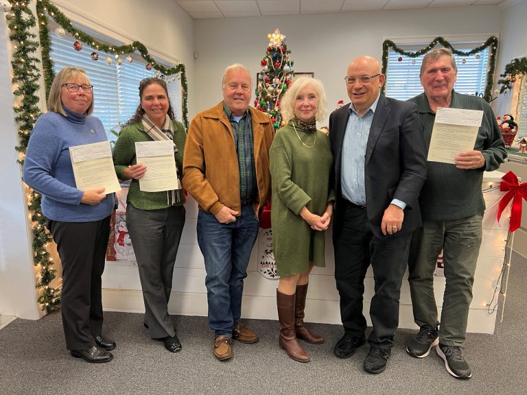 Roslyn Landmark Society receives a cemetery restoration grant Roslyn Landmark Society receives a cemetery restoration grant