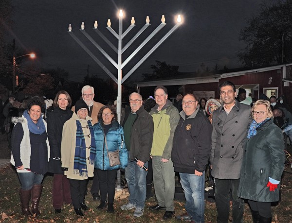 Town officials attend Lakeville Estates Civic Association’s menorah lighting