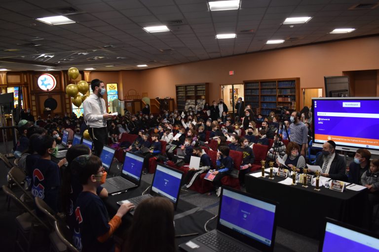 Long Island Hebrew schools participate in semi-finals of International Jewish Knowledge Competition