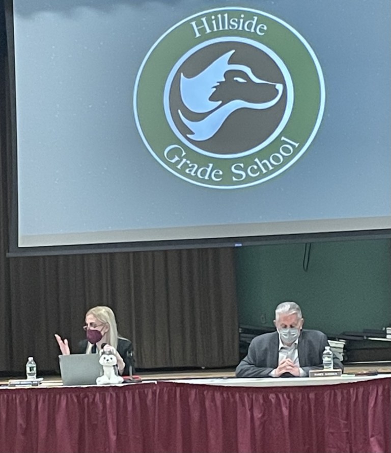 New Hyde Park-Garden City Park school district to make masks optional in absence of mandates