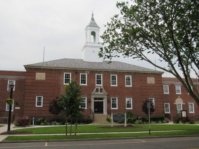 Stewart, Longobardi elected to Floral Park board