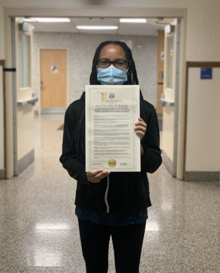 Distinguished student in Mineola Distinguished student in Mineola