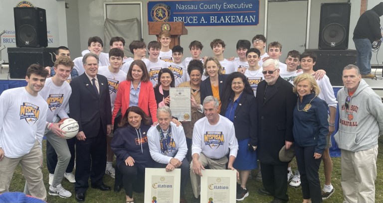 Blakeman throws parade for Manhasset basketball championship