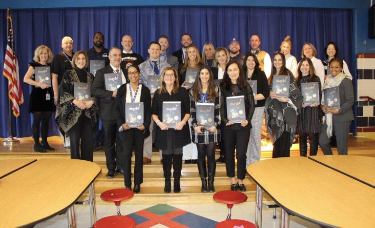 Harbor Hill hosts National Read Across America Day Harbor Hill hosts National Read Across America Day