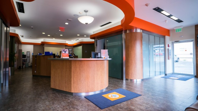 Northwell Health-GoHealth Urgent Care Roslyn now offers late-night care to the community Northwell Health-GoHealth Urgent Care Roslyn now offers late-night care to the community