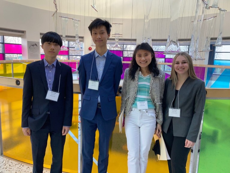 Roslyn students place at science and engineering fair