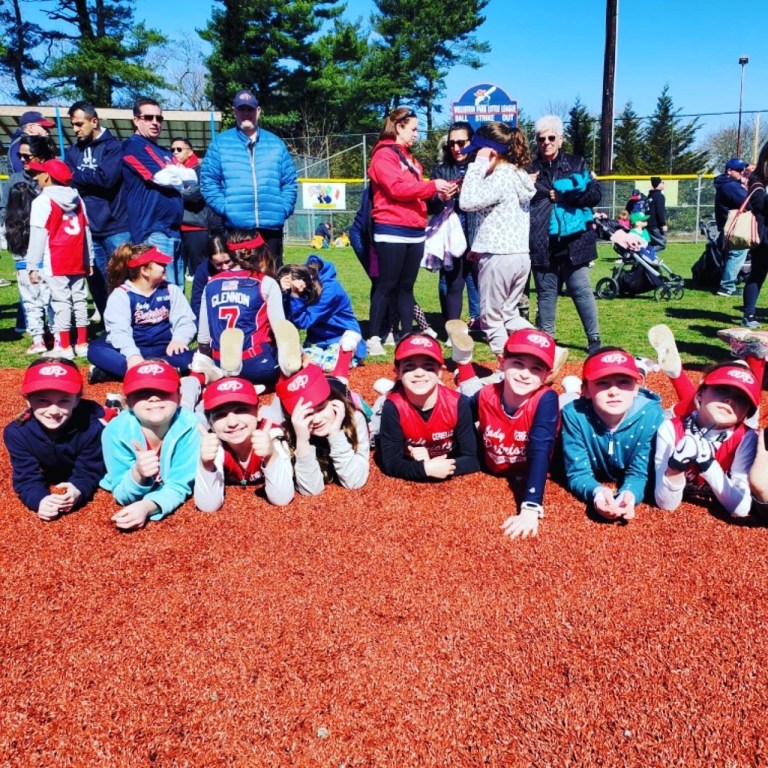 Williston Park Little League parade, ceremony return with standout crowd