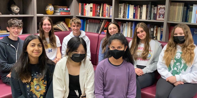 Roslyn High School frosh sweep state awards in research competition