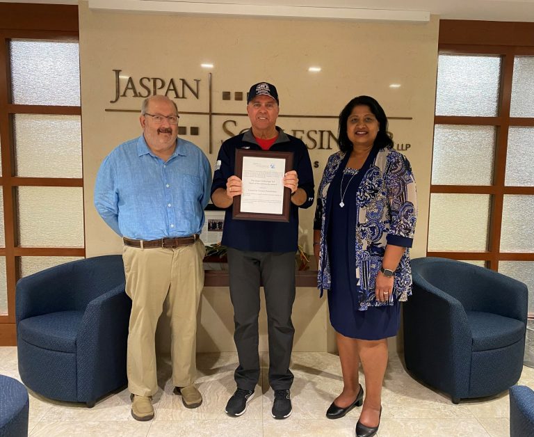Jaspan Schlesinger LLP honors the Tunnel to Towers Foundation as the Final Heart of the Community Award Honoree Jaspan Schlesinger LLP honors the Tunnel to Towers Foundation as the Final Heart of the Community Award Honoree