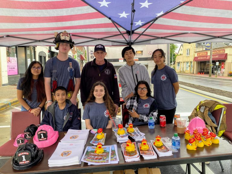 G.N. Alert juniors give back to community G.N. Alert juniors give back to community