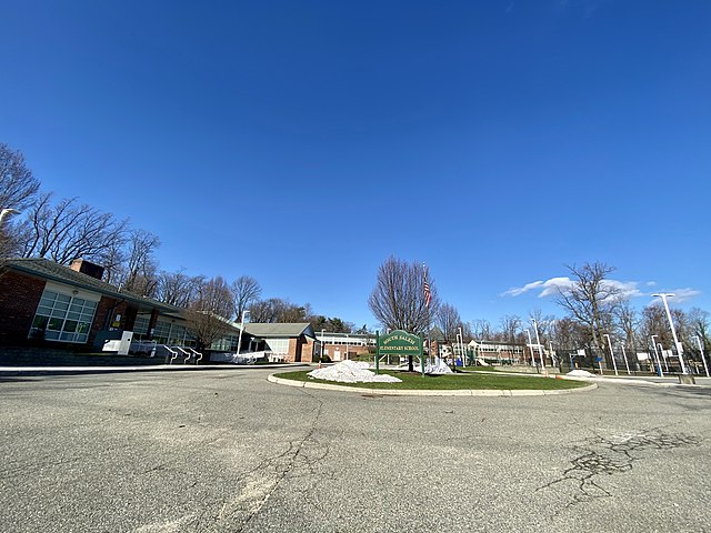Cliff Way gate to be reopened for Port students: Ferrante