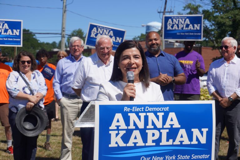 Long Island leaders endorse Kaplan in re-election bid