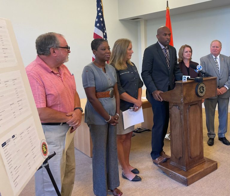 Errors discovered in over 800 school tax bills: Officials Errors discovered in over 800 school tax bills: Officials