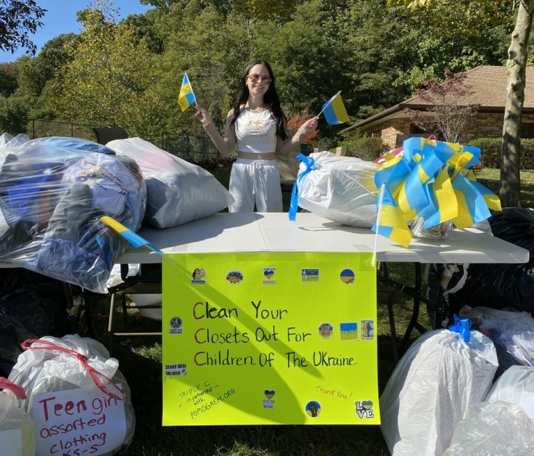 Roslyn teen starts charity for needy