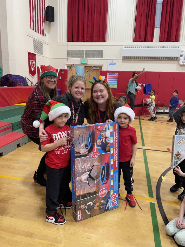 Mineola’s Hampton Street School raises over $1,200 with toy auction