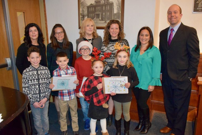 Students and Bellerose Village present at December Floral Park-Bellerose Board meeting