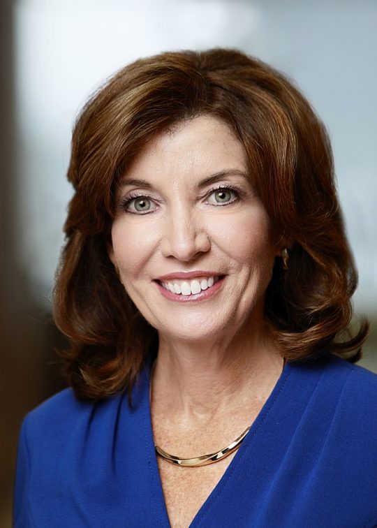 Gov. Hochul announces budget agreement increasing school funding