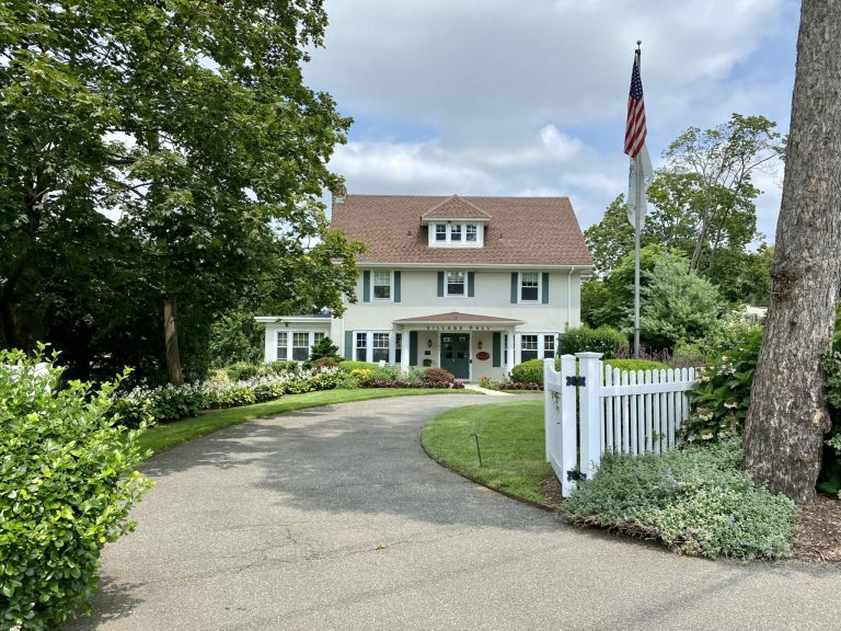 Baxter Estates tentatively crafts budget decrease for 2023-24