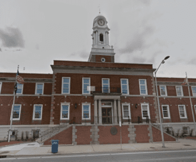 Hempstead adopts new maps amid boos from audience Hempstead adopts new maps amid boos from audience