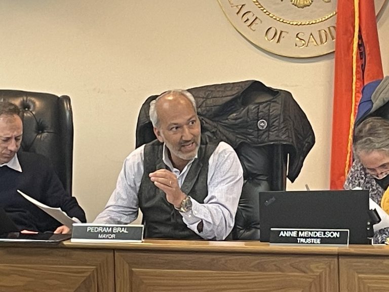 Great Neck Village overnight parking law amended Great Neck Village overnight parking law amended