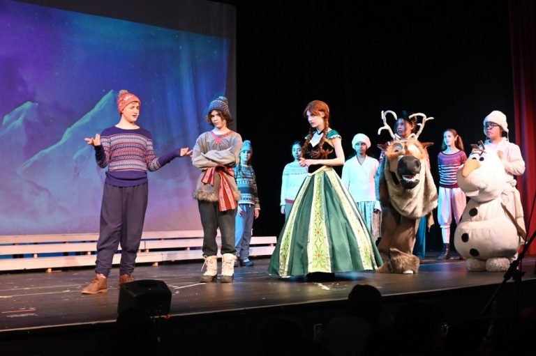 Herricks Middle School presents “Frozen Jr.”