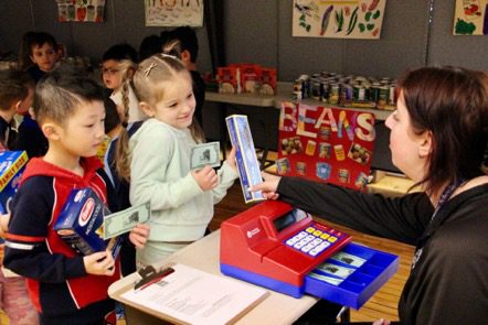 Kindergarteners shop at Heights Supermarket Kindergarteners shop at Heights Supermarket