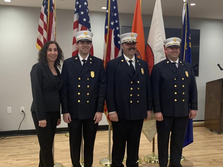 Mineola board unanimously approves budget, thanks ex-Fire Chief Martone for service