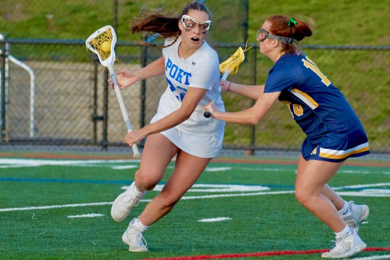 Port Washington 2-sport star DeMeo shines while honoring former coach Port Washington 2-sport star DeMeo shines while honoring former coach