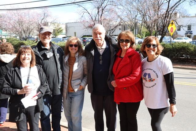 Student aid fund helping college students in need at ‘Fun Walk’ in Great Neck this Sunday