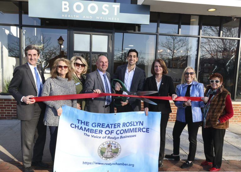 Ribbon cutting for Boost Health and Wellness