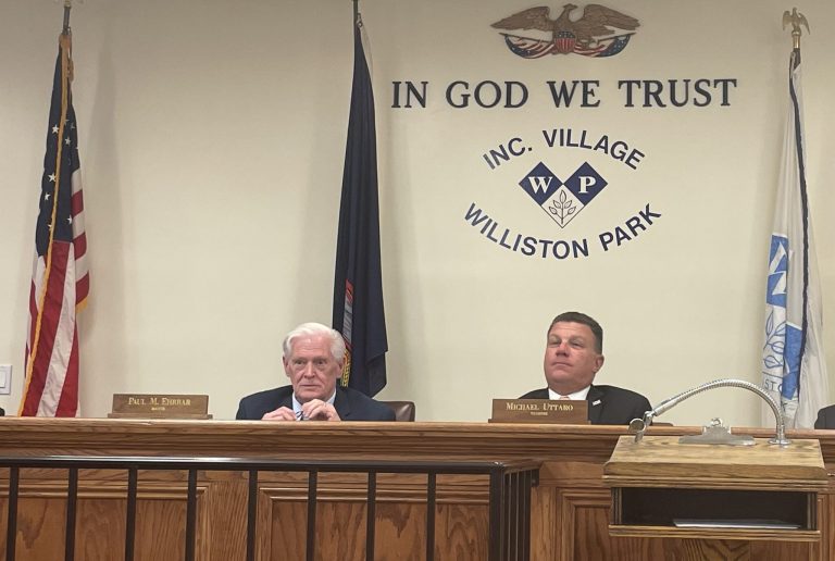 Willston Park officials ask village to be mindful of holiday sanitation schedule