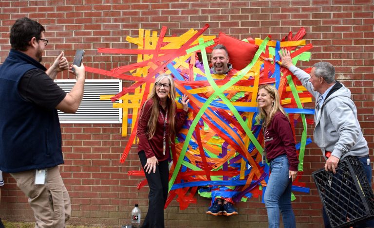 GHS Community Service Club leads ‘Stuck for a Buck’ fundraiser for kindergartener with leukemia GHS Community Service Club leads ‘Stuck for a Buck’ fundraiser for kindergartener with leukemia