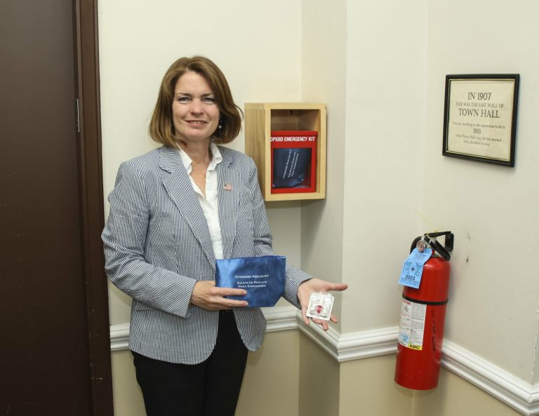 Town to partner with LICADD to stock town facilities with Narcan kits