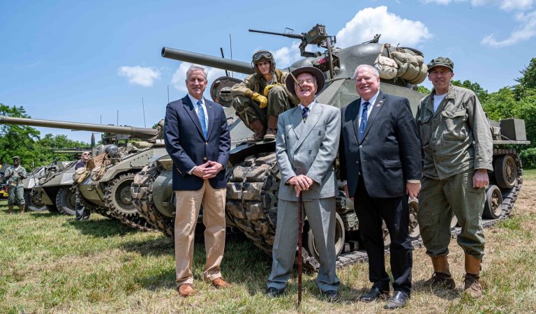 Drucker commemorates heroes of World War II at Museum of American Armor   