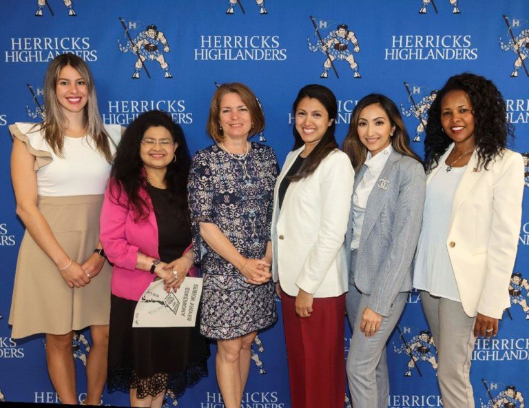 DeSena attends Herricks High School awards ceremony DeSena attends Herricks High School awards ceremony