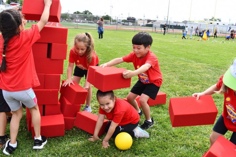 Mineola’s fun-filled Field Day festivities fuel school spirit