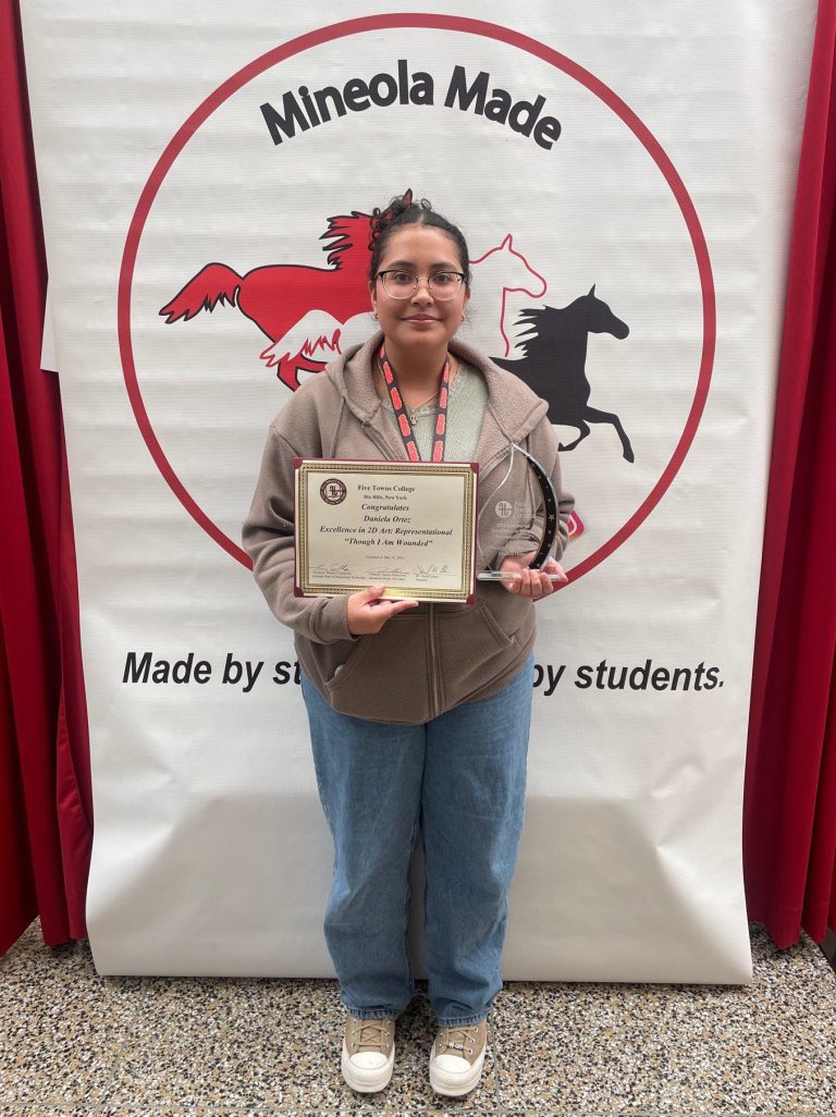 Mineola student artist wins ‘Excellence in 2D Art’ award Mineola student artist wins ‘Excellence in 2D Art’ award